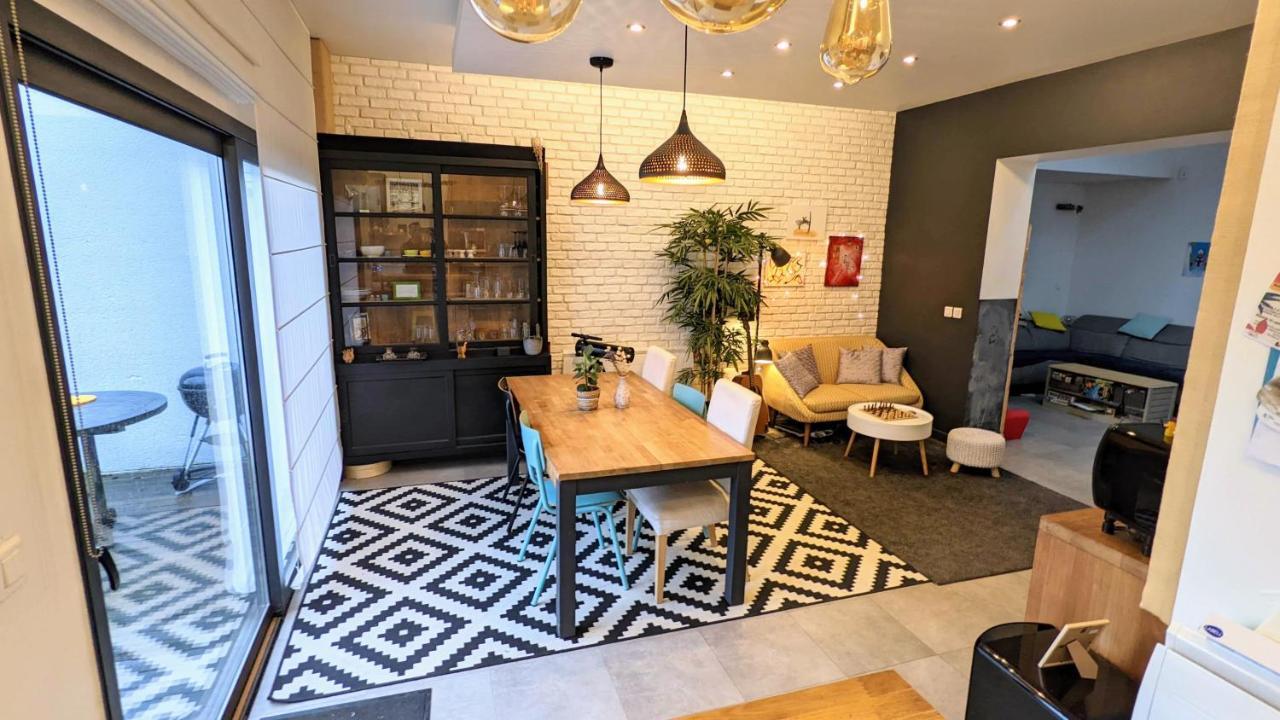 Chambres D'Hotes "Les Trois Loupiots" Chanteloup En Brie Exteriér fotografie
